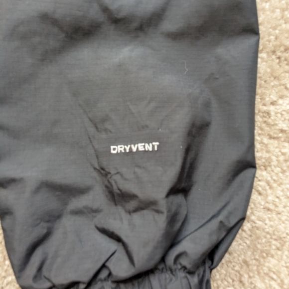 The North Face Men's Black Rain Jacket - Picture 2 of 7